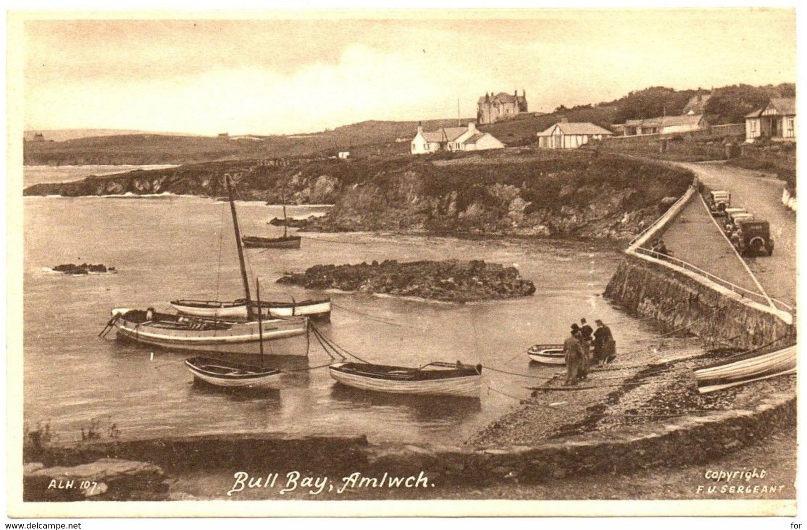 Pays De Galles : Anglesey : AMLWCH : Bull Bay : Animée - Bateau Barques De Pêche - Anglesey