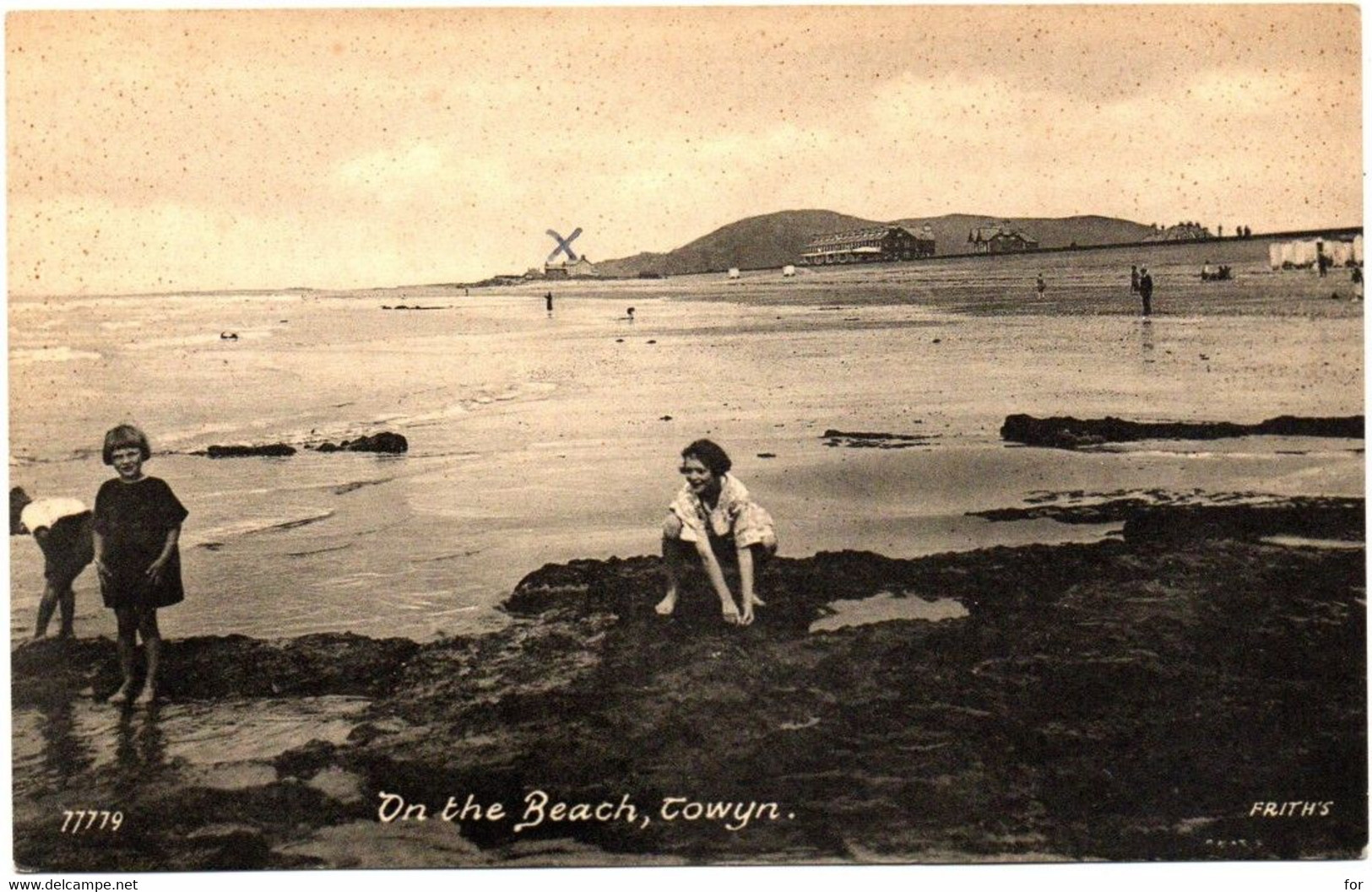 Pays De Galles : Merionethshire : TOWYN : On The Beach : Animée : Femme Et Enfants - Merionethshire