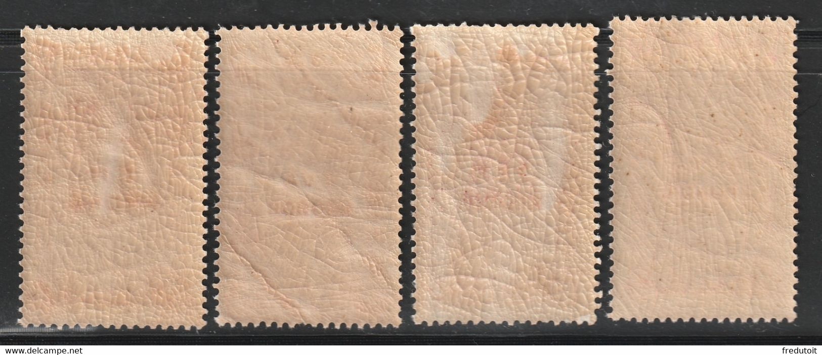 SUEDE - Fiscaux / Revenue : Stampel - 4 Timbres ** - - Revenue Stamps