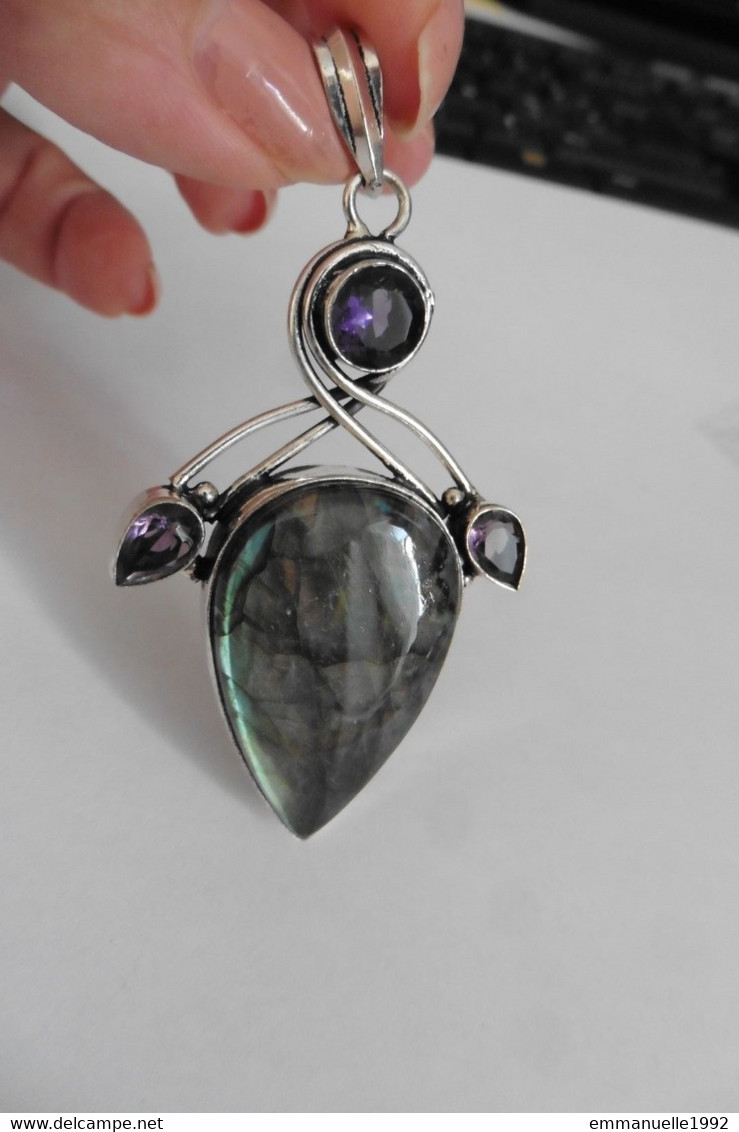 Neuf - Grand Pendentif En Argent 925 Style Art Nouveau Serti Grosse Labradorite Et Améthystes - Colgantes