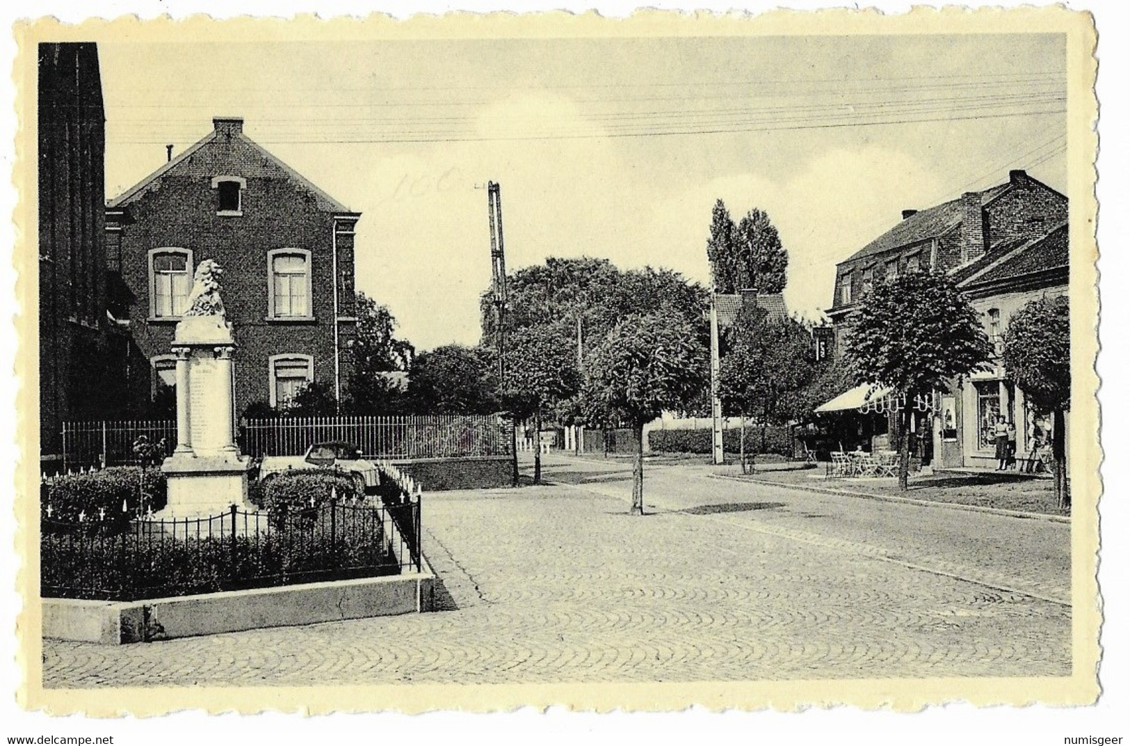 Grand-Lanaye  -  Groot-Ternaaien  -- Monument Aux Morts Des Deux Guerres - Visé