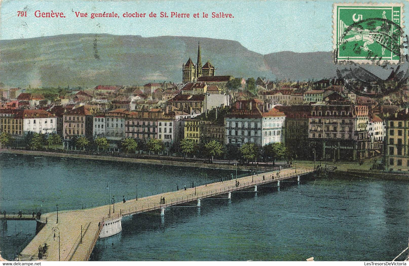 CPA Geneve - Vue Generale - Clocher De St Pierre Et Le Saleve - Genève