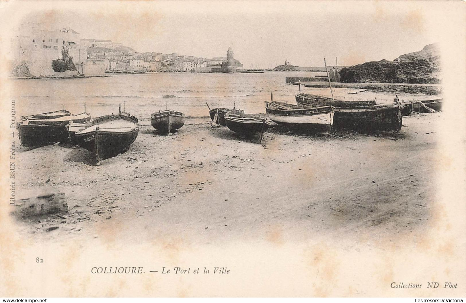 CPA Collioure - Le Port Et La Ville - Collection ND - Collioure