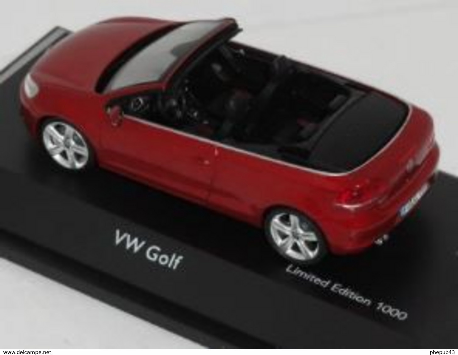 Volkswagen Golf Cabrio - Red - Schuco - Schuco
