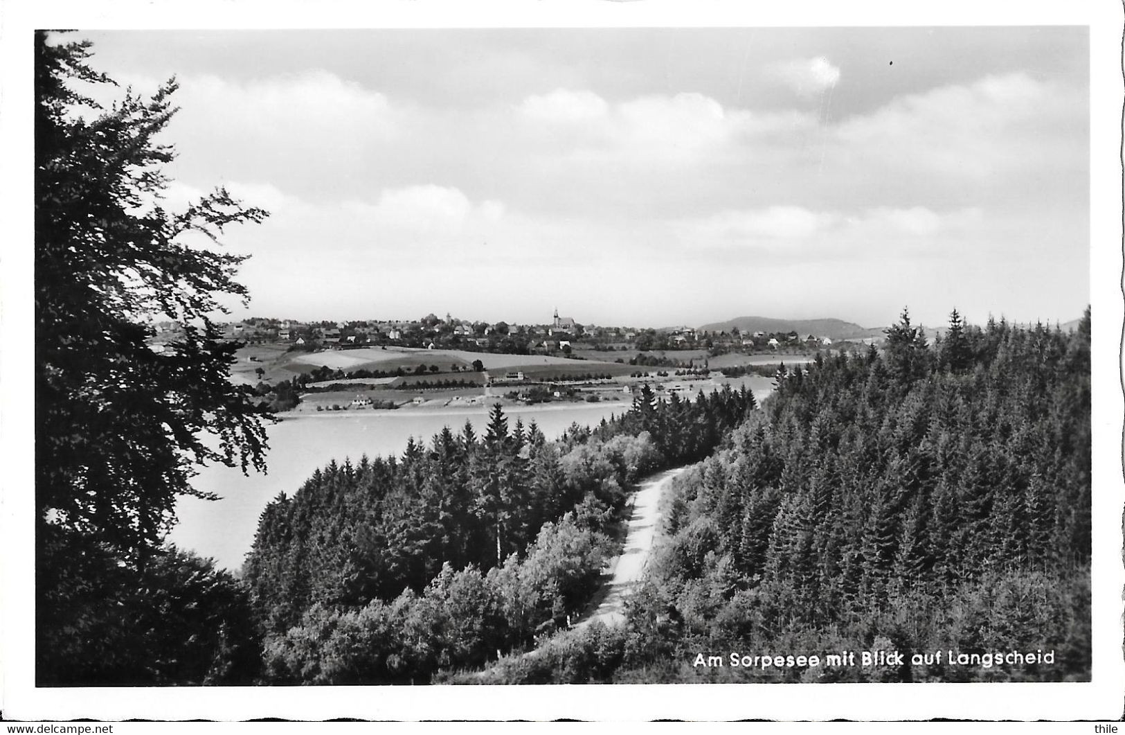 Am Sorpesee Mit Blick Auf Langscheid - Sundern