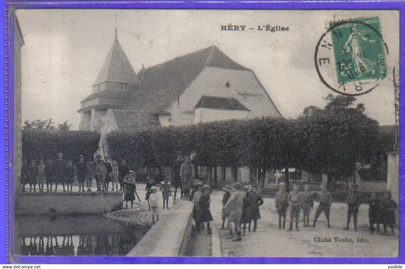 Carte Postale 89. Héry  L'église  Très Beau Plan - Hery