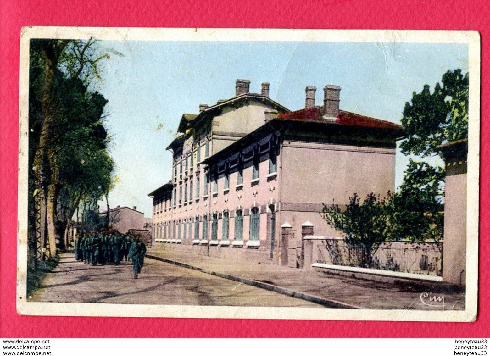 CPA (Ref : BB 848) LABRUGUIÈRE (81 TARN) Le Groupe Scolaire (animée) - Labruguière