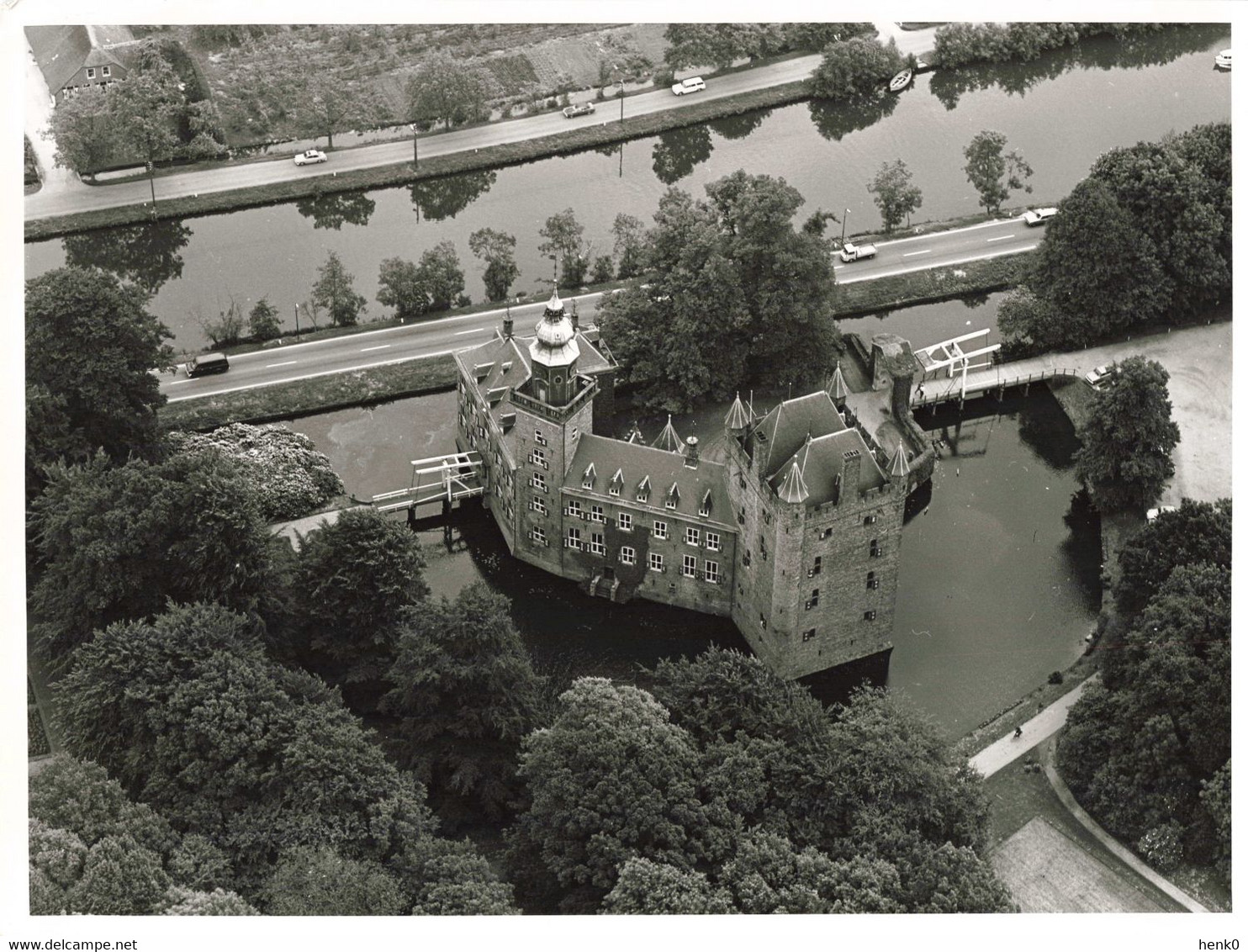 Breukelen Kasteel Nijenrode Luchtfoto 1972 LF6 - Breukelen