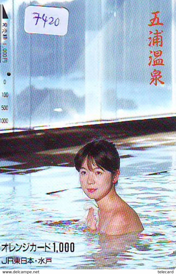 Télécarte Japon * FEMME EROTIQUE (7420) BATH * PHONECARD JAPAN * TELEFONKARTE *  BATHCLOTHES LINGERIE - Mode