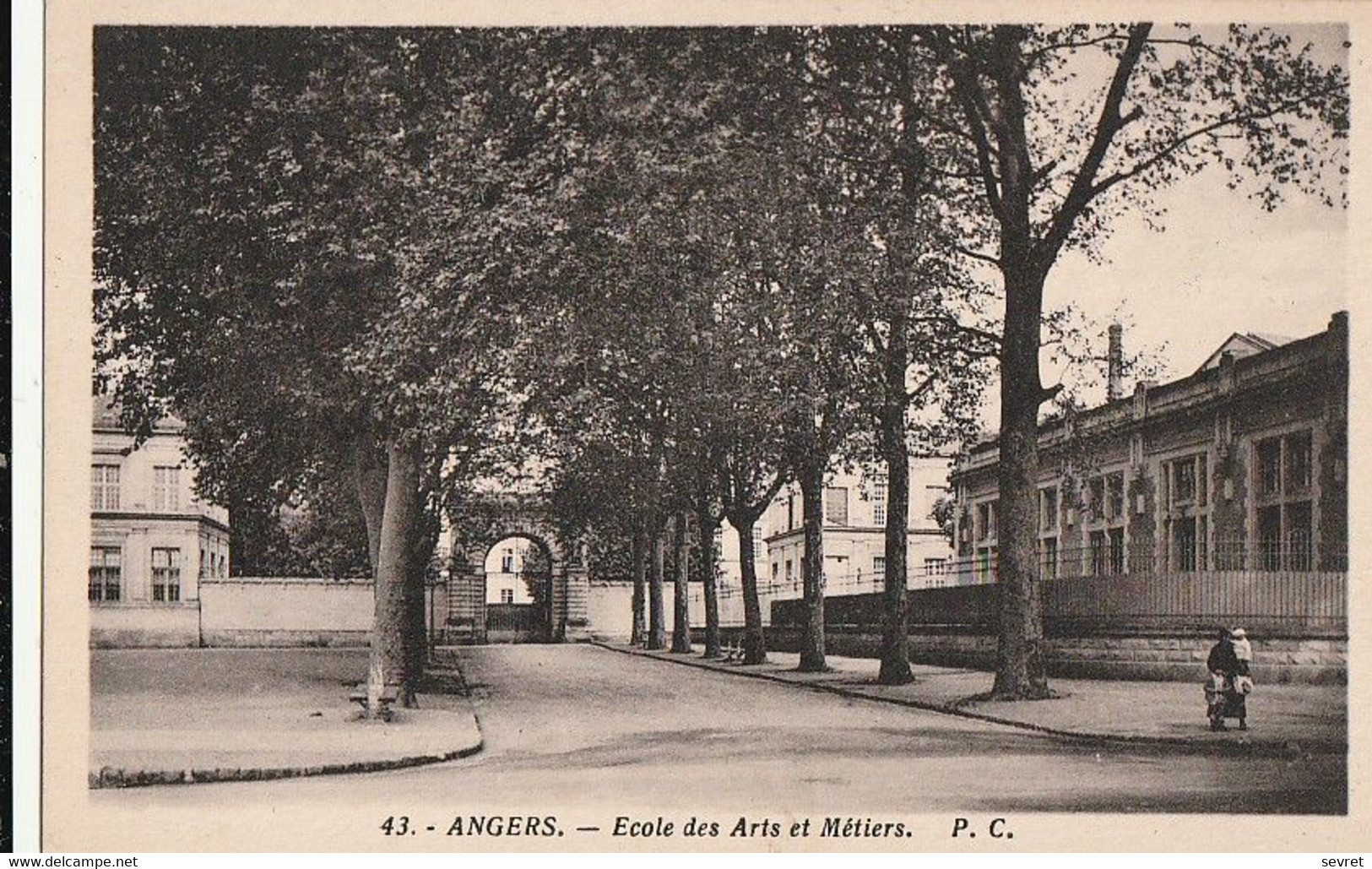 ANGERS. - Ecole Des Arts Et Métiers - Angers