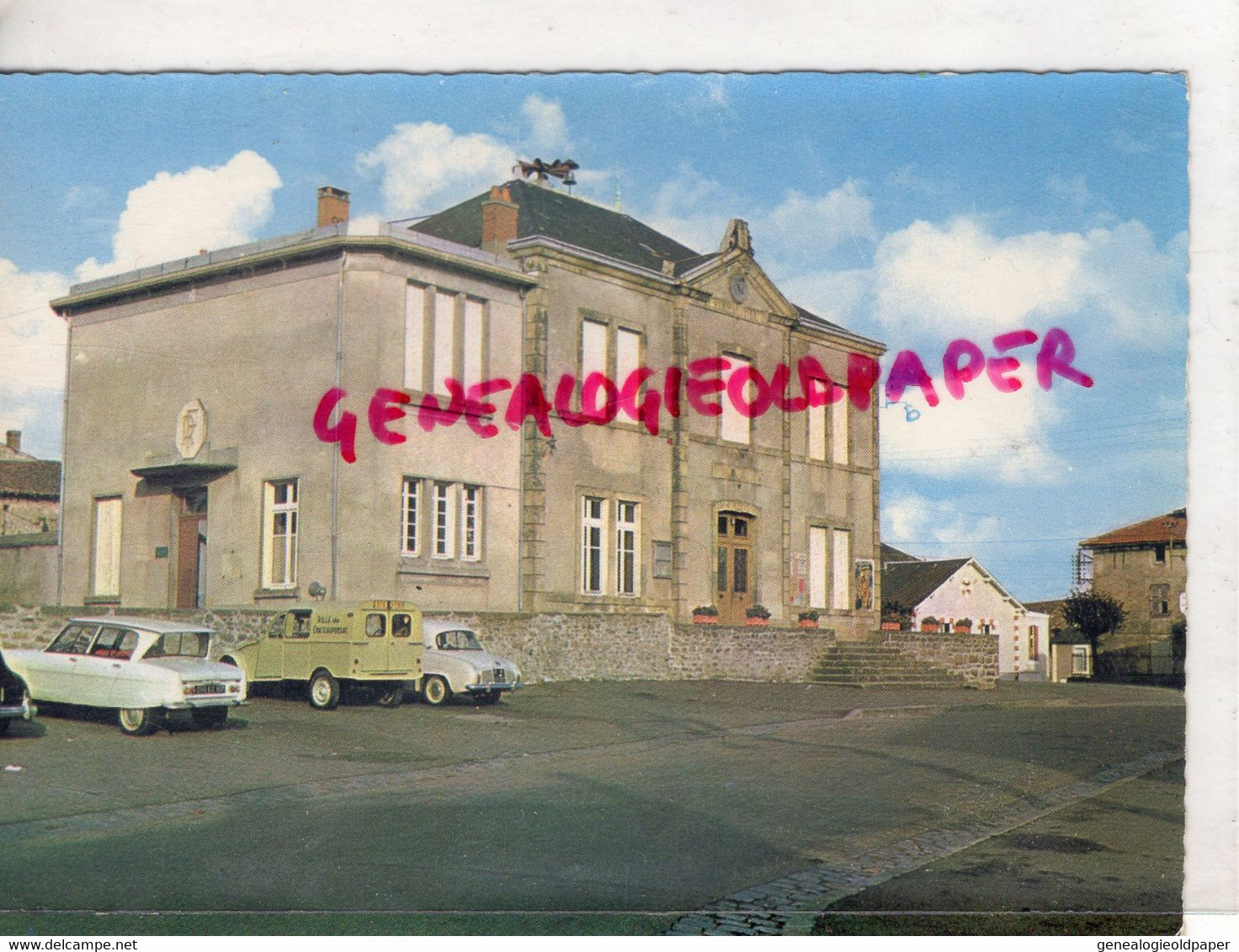 87- CHATEAUPONSAC -LA MAIRIE HOTEL DE VILLE  2 CV FOURGONNETTE CHATEAUPONSAC - DAUPHINE RENAULT-AMI 6 CITROEN - Chateauponsac