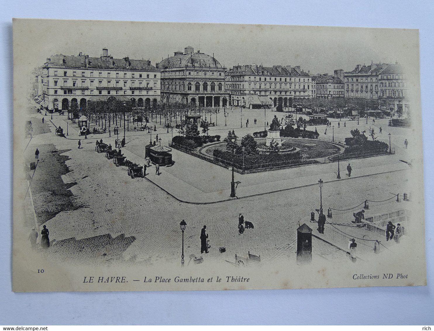 CPA  (76) Seine Maritime - LE HAVRE - La Place Gambetta Et Le Théâtre - Square Saint-Roch