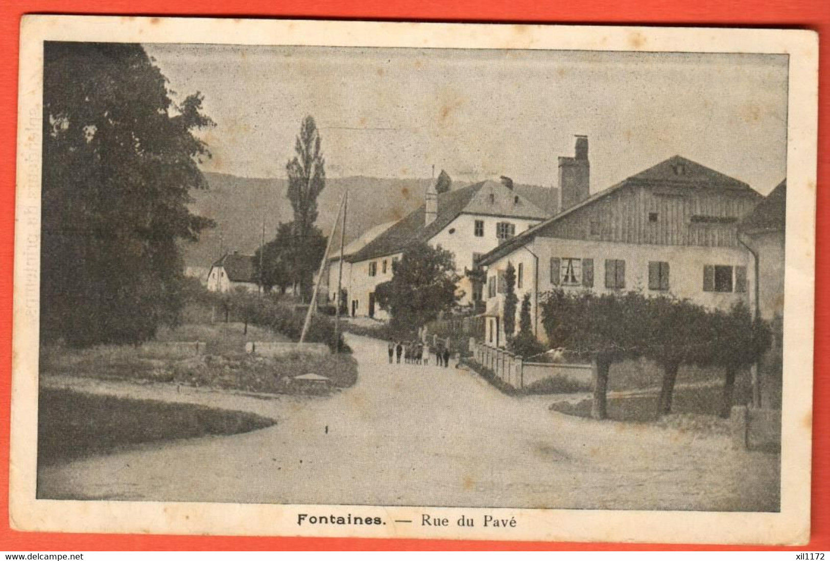 ZUA-11 RARE Fontaines, Val De Ruz, Rue Du Pavé. Animation. Cachet Militaire Bataillon 18 Circulé Vers St.-Sulpice - Fontaines