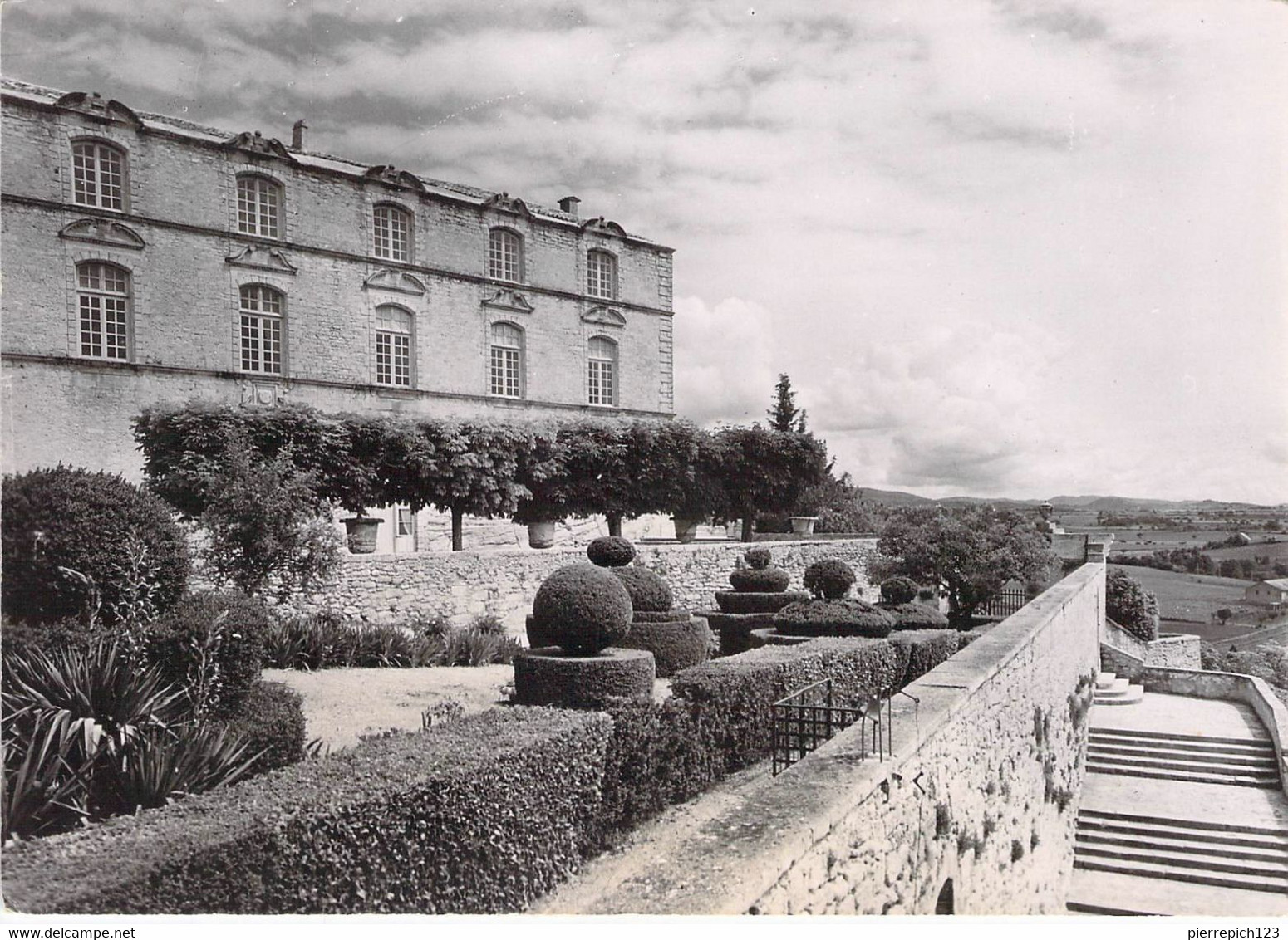 84 - Ansouis - Le Château (XIVe - XVIIe Siècles) - Façade Principale - Ansouis