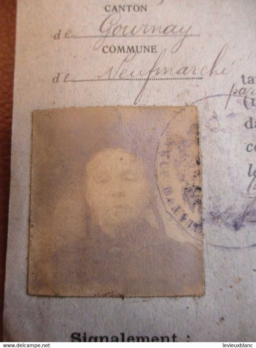 Carte d'Identité/Visas de l'autorité Militaire /Neufmarché/Gournay/Seine Inférieure/Hardy née Dumontier/1916  OL139