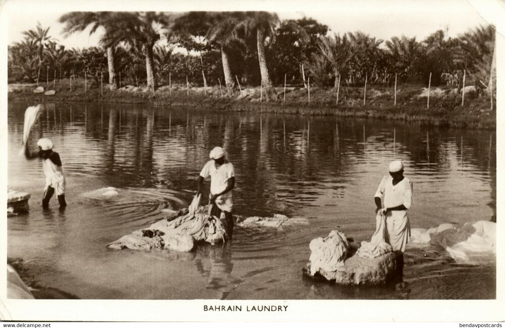 Bahrain, Laundry Washing In The River (1930s) RPPC Postcard - Bahrain
