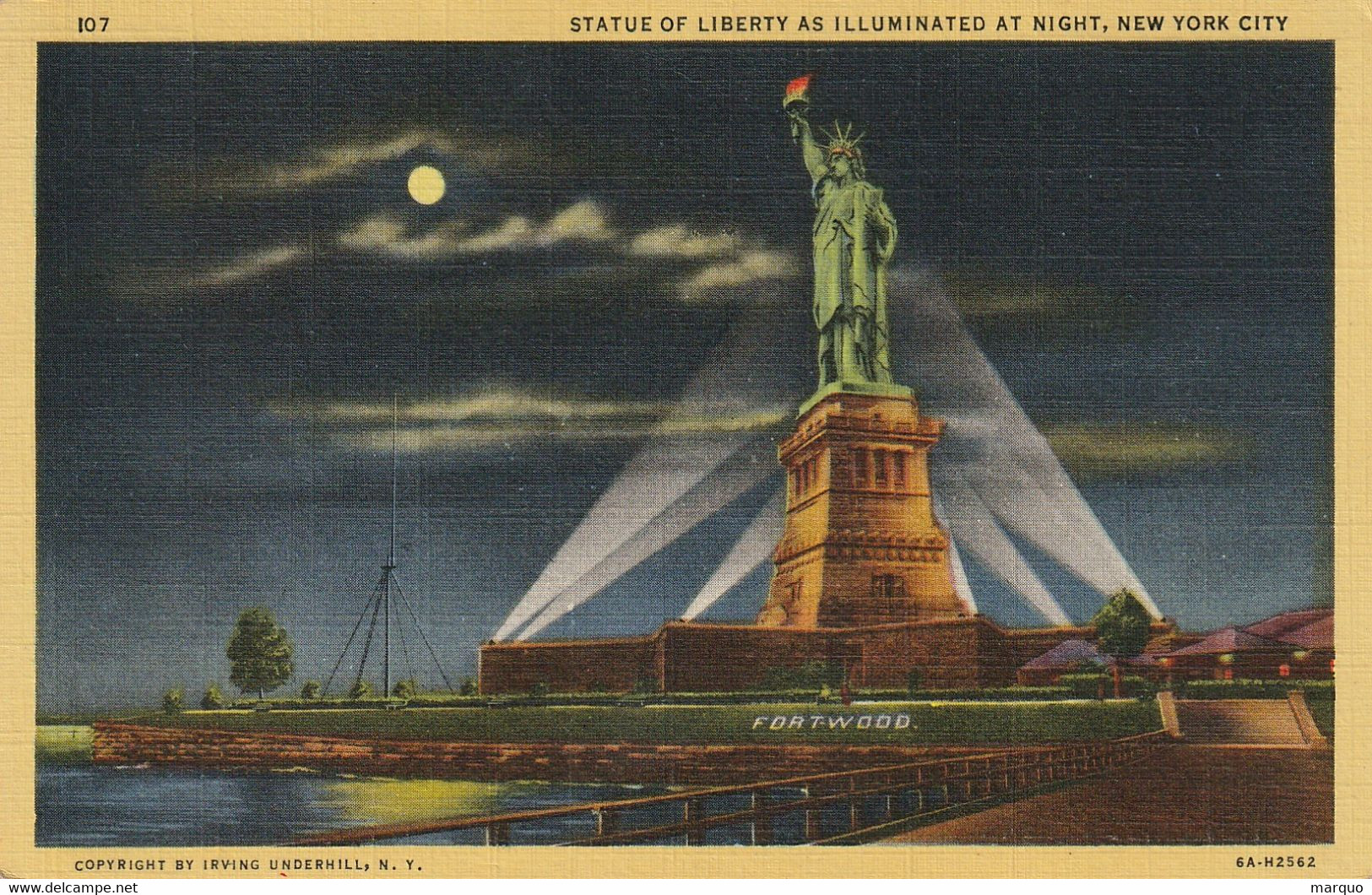 New York Statue Of Liberty As Illuminated At Night - Long Island