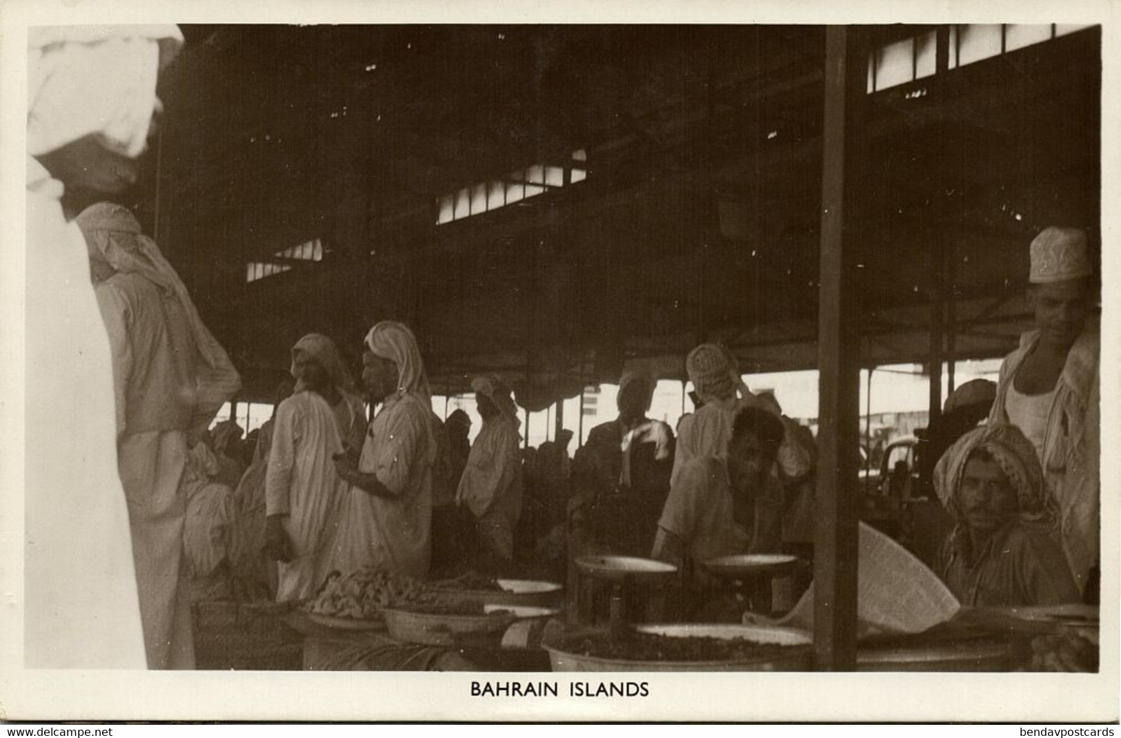 Bahrain, Market Scene (1930s) RPPC Postcard - Bahreïn