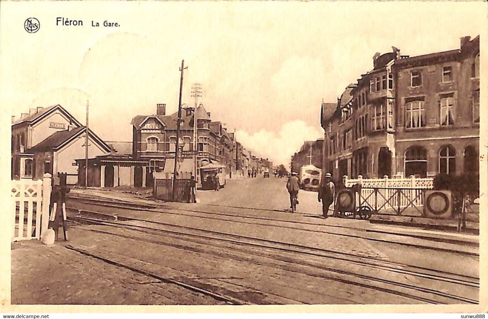 Fléron - La Gare (animée Passage 08-1944 Edit. Vve Monfort) - Fléron