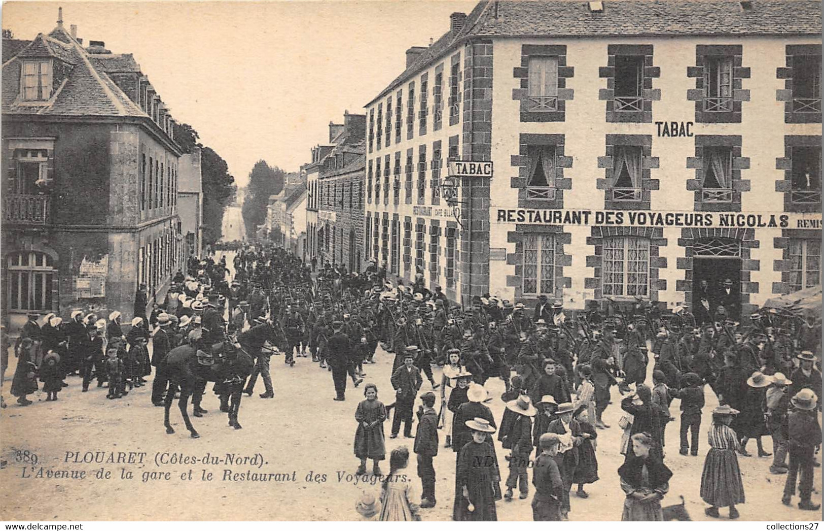 22-PLOUARET- L'AVENUE DE LA GARE ET LE RESTAURANT DES VOYAGEURS - Plouaret