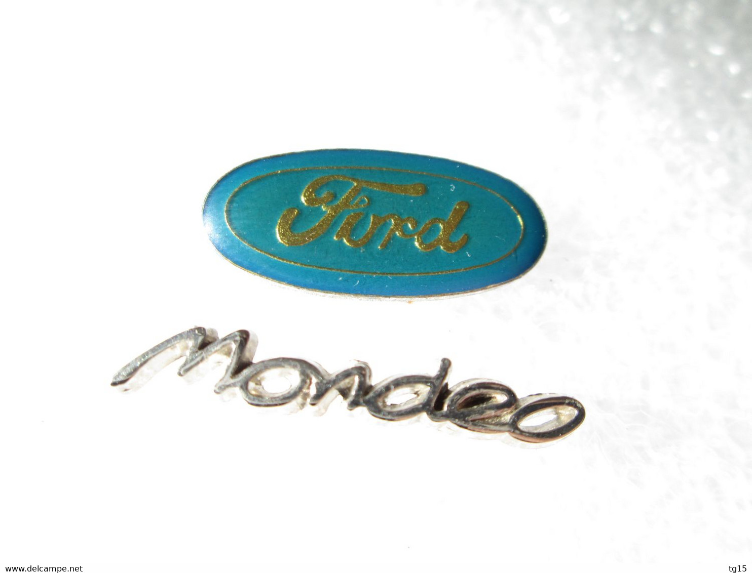 PIN'S    LOT   2  FORD - Ford