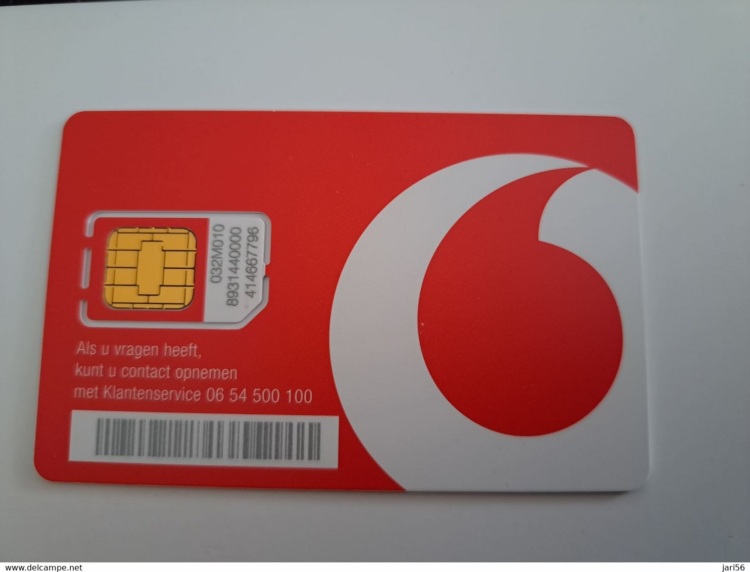 NETHERLANDS  GSM /  SIM CARD /  PROVIDER ; VODAFONE RED DIFF CHIP      /   MINT  CARD  ** 11418** - Pubbliche