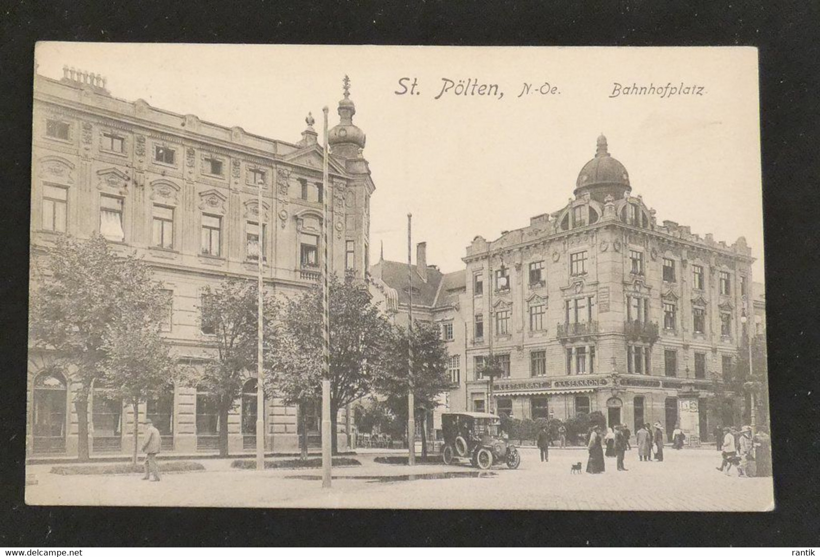 St. Pölten Bahnhofplatz - Automobil - Mit Restaurant Kaiserkrone - St. Pölten