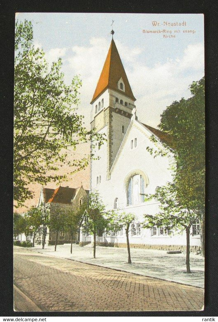 WR.NEUSTADT  Bismarc Ring Mit Kirche - Wiener Neustadt