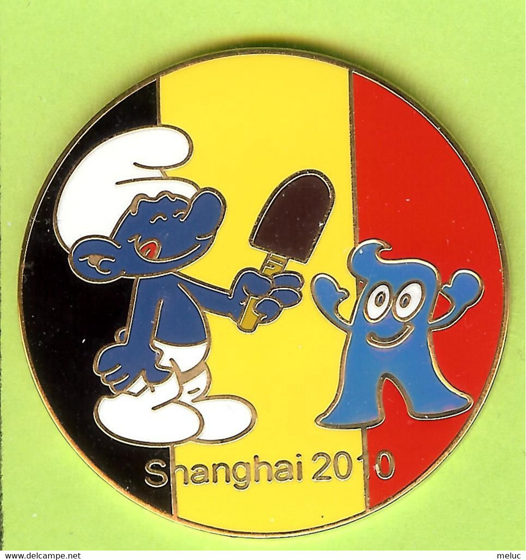 Gros Pin's BD Belgique Schtroumpf / Smurf Shanghai 2010  - 7D02 - Comics