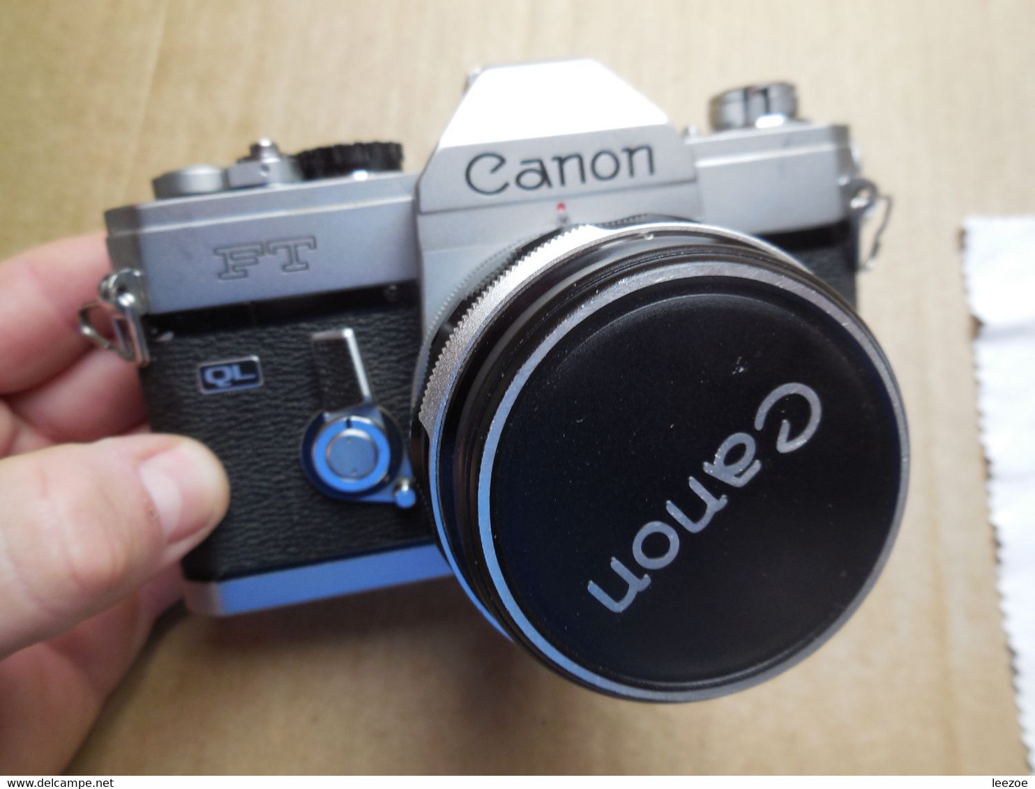 Appareil Photo CANON FT 50mm 1:1.8 + Objectifs 135mm Et 28mm + Accessoires....................PIN10.22 - Cameras