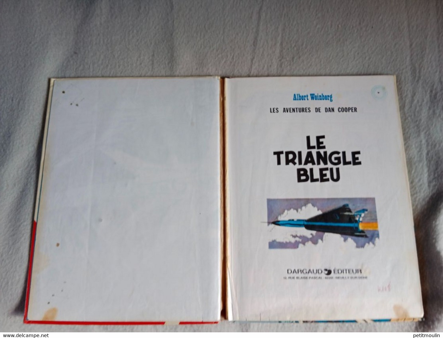 Le Triangle Bleu (197) - Dan Cooper