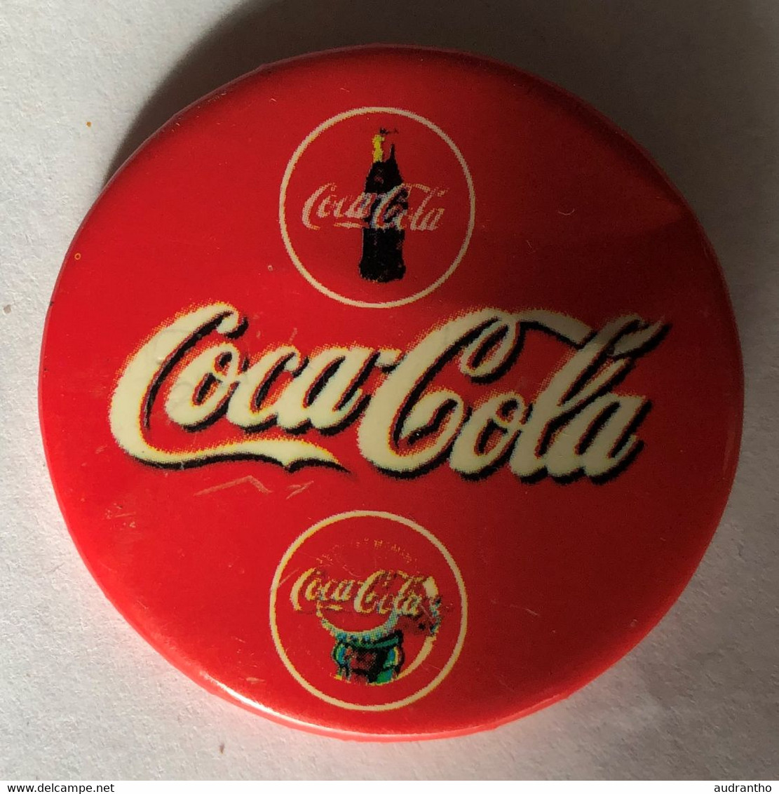 Badge Vintage Publicité Marque COCA-COLA -- MM TENG DA - Autres & Non Classés