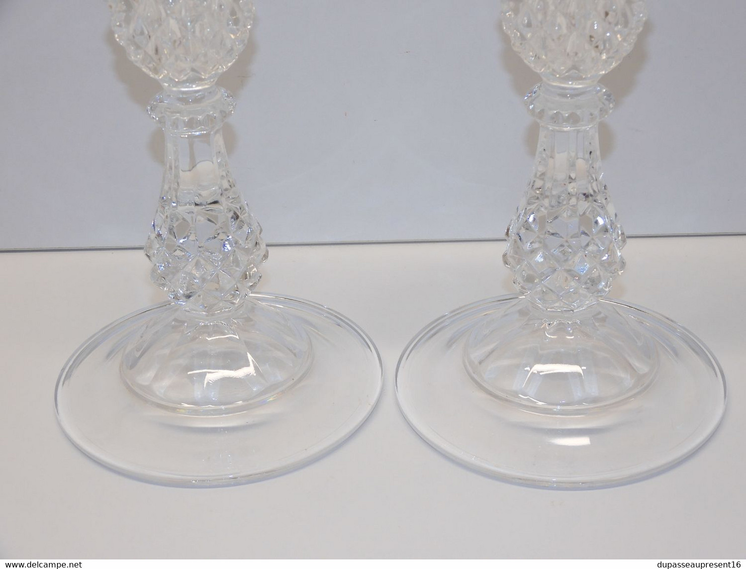 *JOLIE PAIRE BOUGEOIRS CRISTAL Sans Marque Apparente DECO TABLE FETES Bougies  E - Kandelaars, Kandelaars & Kandelaars