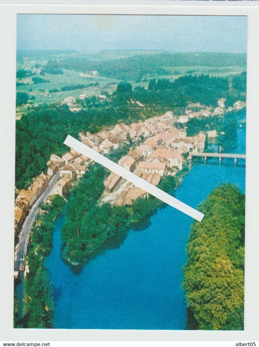 Vue Aérienne De L'Isle Sur Le Doubs  Reproduction - Isle Sur Le Doubs