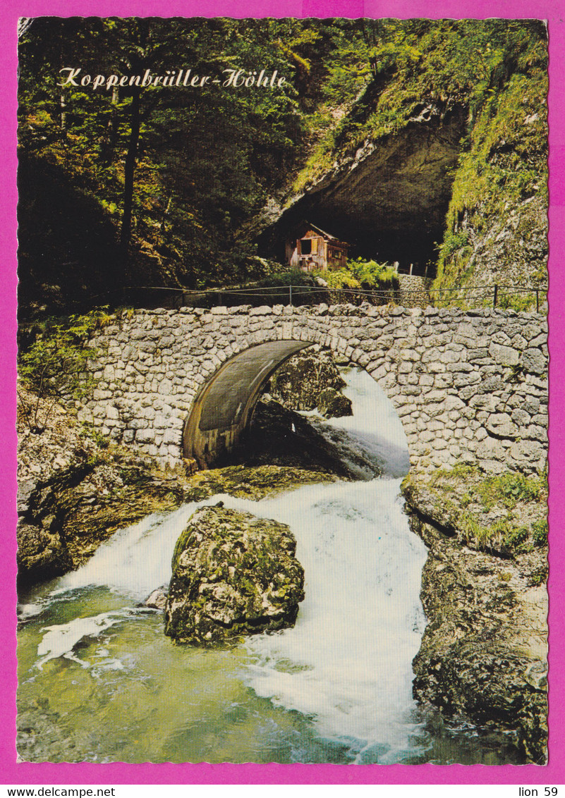 281205 / Austria Oberösterreich - Obertraun , Koppenbrüller Höhle , Salzkammergut Bridge River PC Österreich Autriche - Traun