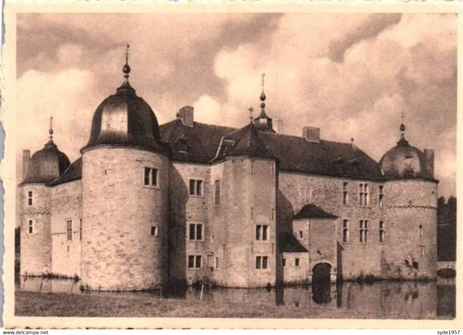 LAVAUX-SAINTE-ANNE, Château En 1939 Après  La Restauration - Musée De La Chasse - Rochefort