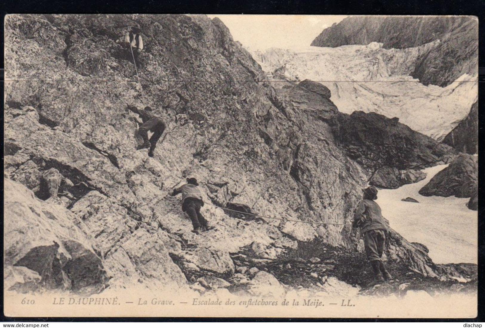 Dauphiné La Grave Escalade Des Enfletchores De La Meije. Cordee D'alpinistes. Glacier - Alpinisme