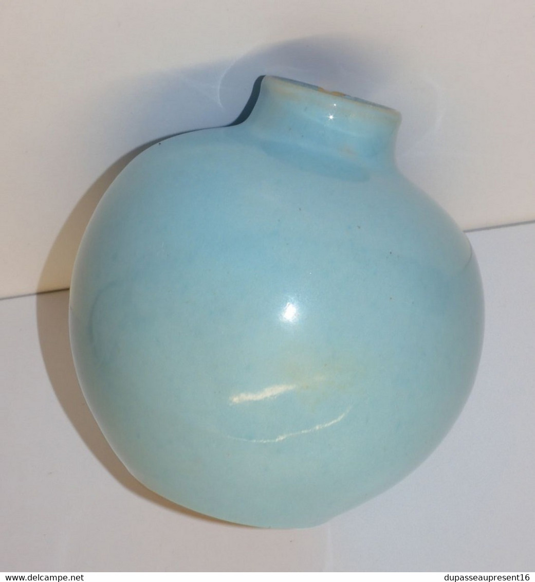 *VASE BOULE ART DECO CERAMIQUE ALFRED RENOLEAU BLEU CLAIR SORTI de GRENIER E