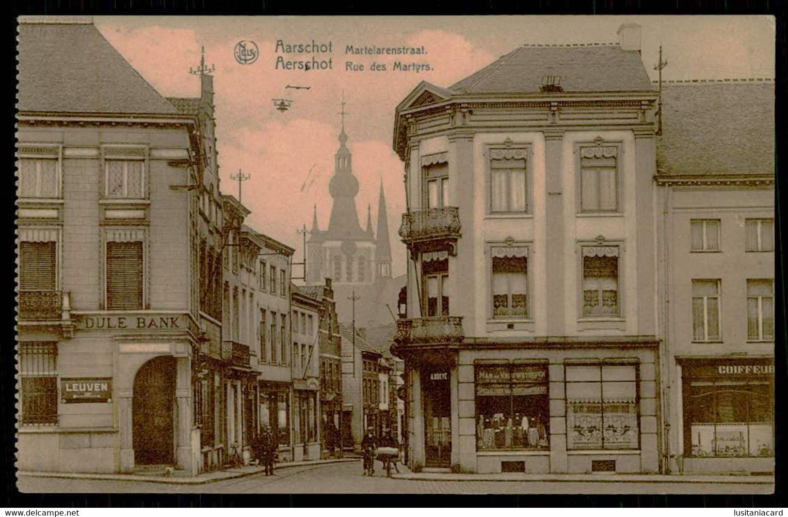 AERSCHOT - Rue Des Martyrs. ( Ed. Neils- G Tuerlinckx- Boeckx) Carte Postale - Aarschot