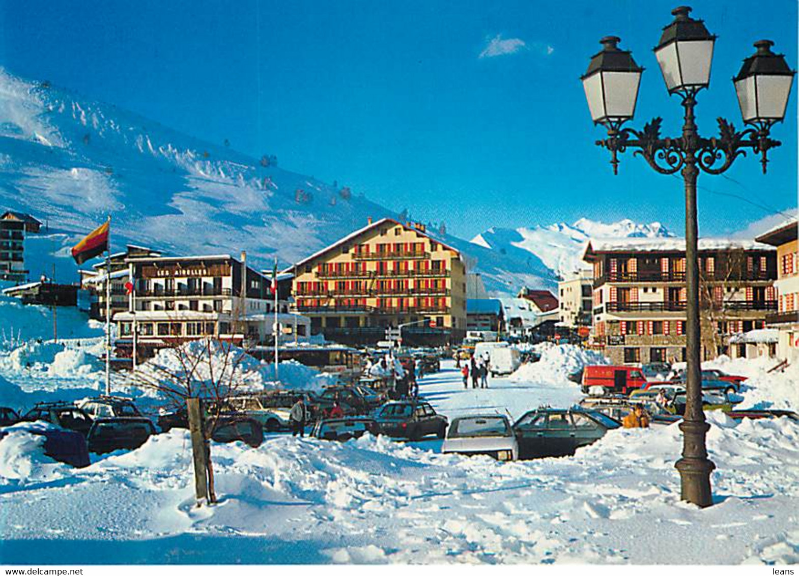 VENOSC - La Station - La Place De L"Alpe - Vénosc