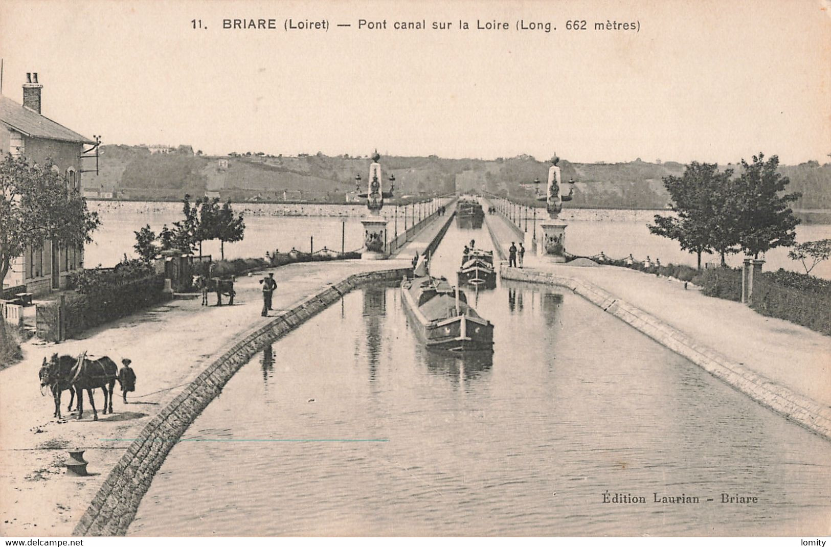 45 Briare CPA Le Pont Sur La Loire Canal Longueur 662m Bateau Péniche Halage - Briare