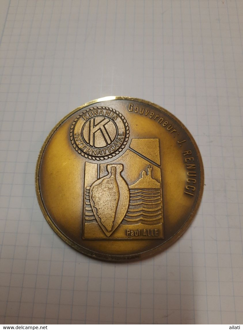 Médaille Belges International Kiwanis - Profesionales / De Sociedad