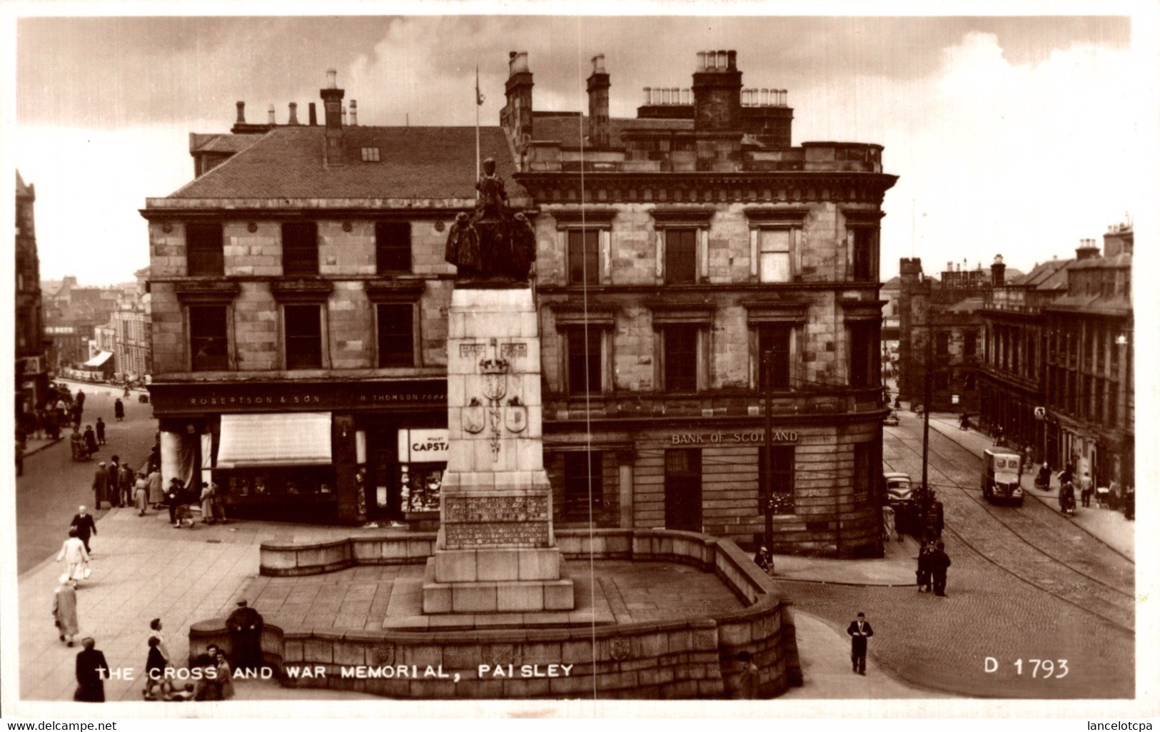 THE CROSS AND WAR MEMORIAL - PAISLEY - Renfrewshire