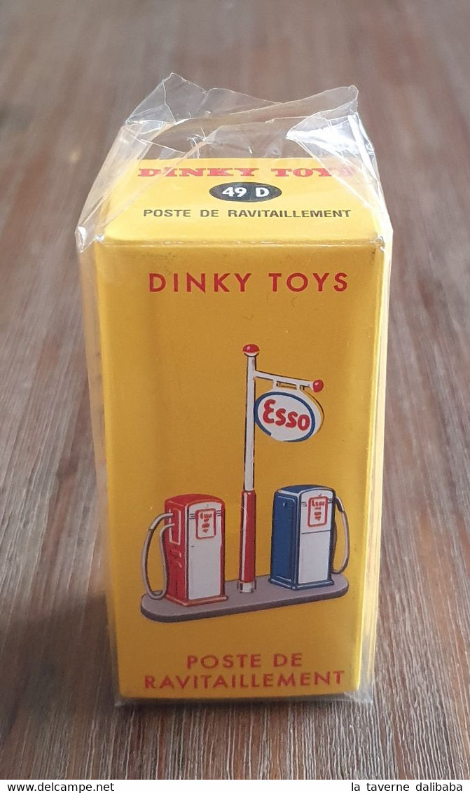 DINKY TOYS POSTE DE RAVITAILLEMENT 49 D ATLAS 2008 NEUF SOUS BLISTER - Dinky