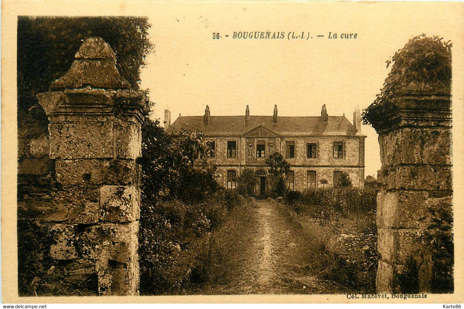 Bouguenais * La Cure Du Village - Bouguenais