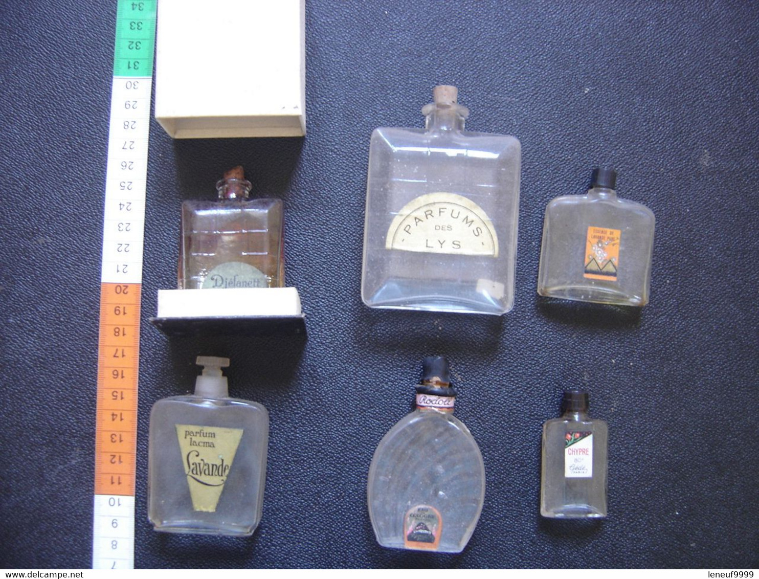LOT Ancien Flacon Bouteille En Verre PARFUMERIE PARFUM Vintage Perfume Bis - Flacons (vides)