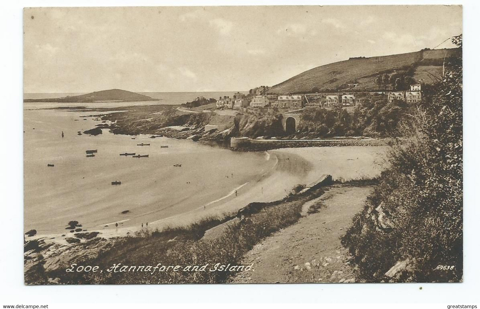 Cornwall Postcard Looe Frith's Hannafore And Island Unused - Newquay