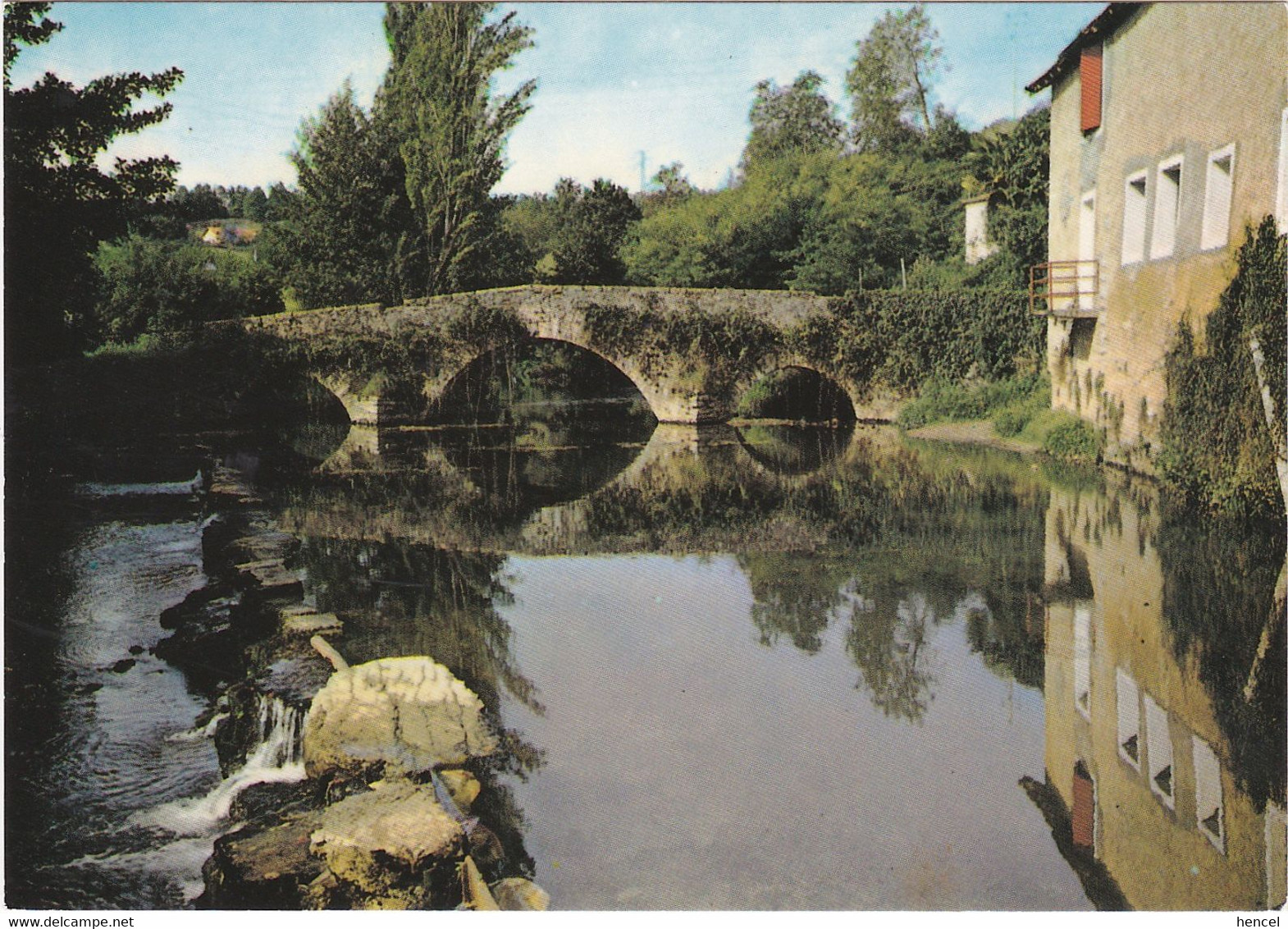 BIDACHE. L'Ancien Moulin Roby - Bidache