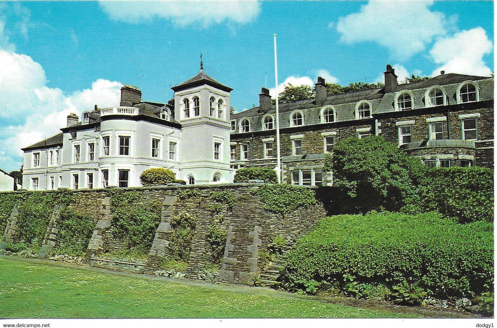 THE HYDRO, BOWNESS-ON-WINDERMERE, ENGLISH LAKES, CUMBRIA, ENGLAND.  UNUSED POSTCARD   Tw8 - Windermere