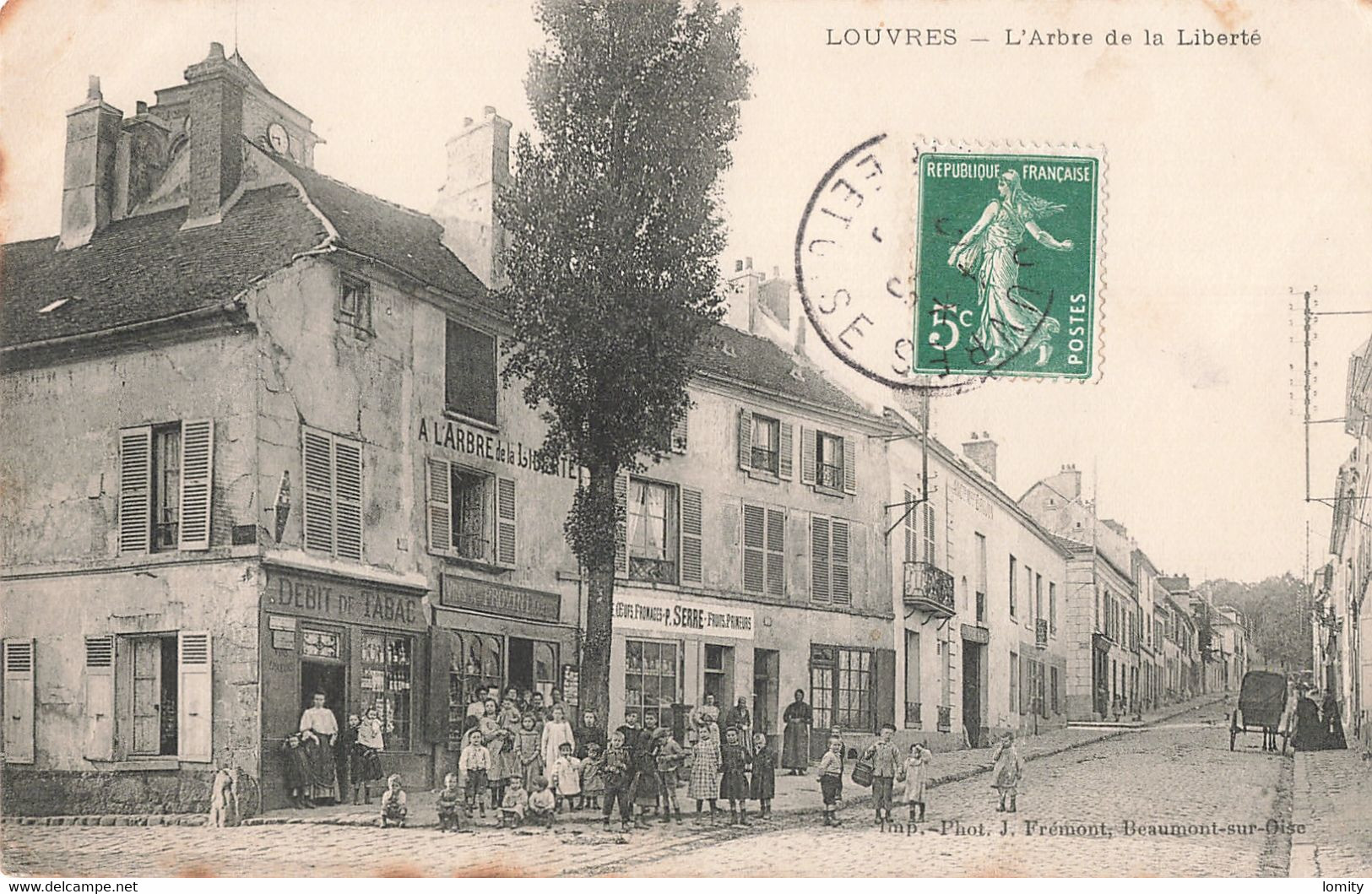 95 Louvres CPA Arbre De La Liberté Commerces Débit De Tabac - Louvres